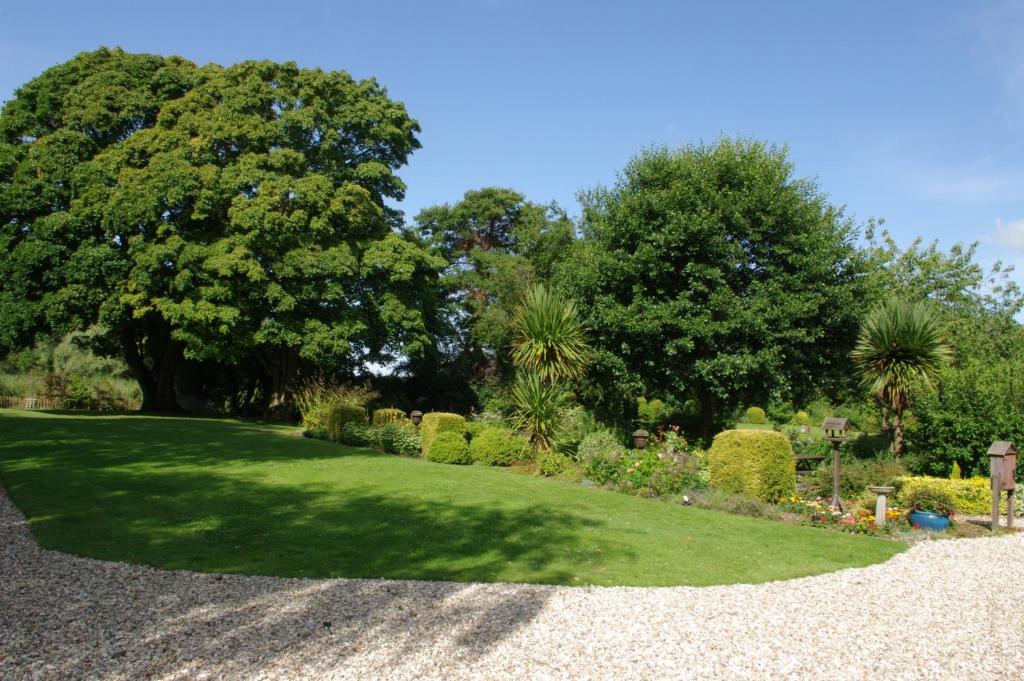 Sculthorpe Mill Hotel Fakenham Buitenkant foto