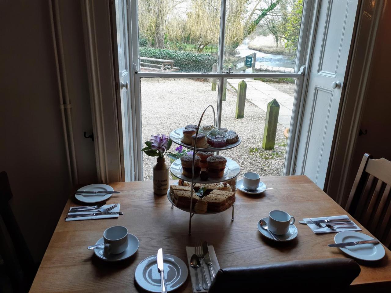 Sculthorpe Mill Hotel Fakenham Buitenkant foto